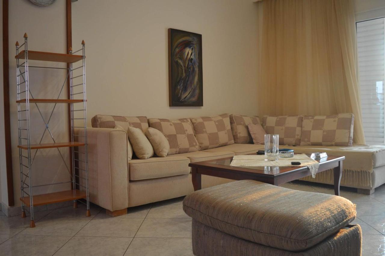 Marina'S Apartment Thessaloniki Exterior photo